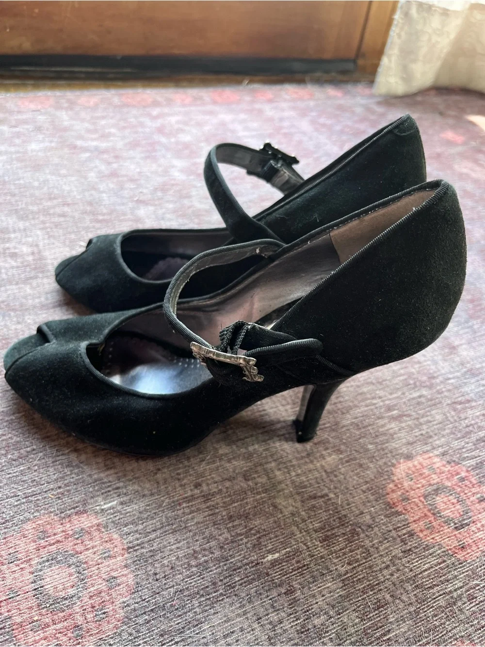 BCBG classic black